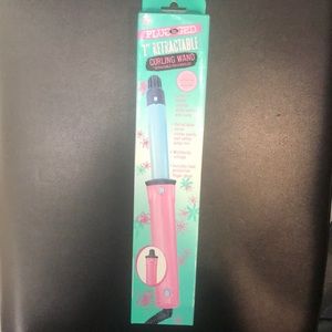 Limited Edition Plugged-inRetractable Curling Wand
